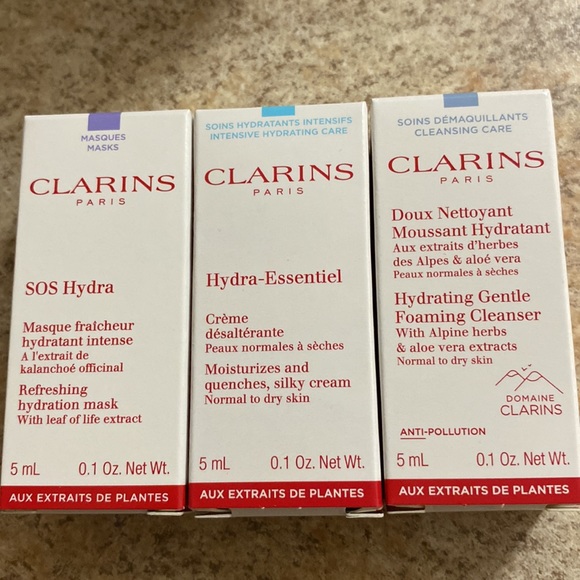 Free in bundle Clarins skincare kit - Picture 2 of 4
